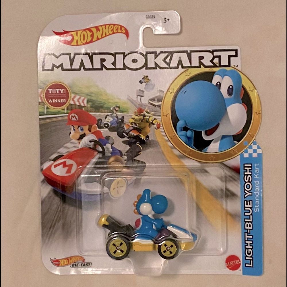 Mario kart Blue yoshi wheels new inbox collectible